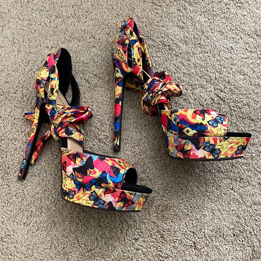 Multicolor ankle wrap heels